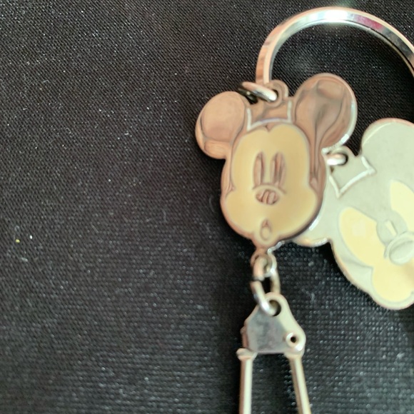 Vintage Disney Metal Key Chain White/Silver  3 Emotion Mickey Head Faces Charms - Picture 2 of 10